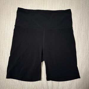 Athleta Ultra High Rise Elation 7” Short